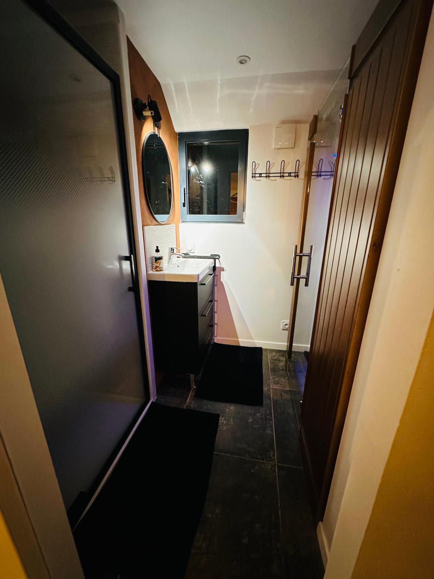 La Ptite Maison Proche Rouen La Vaupalière Dış mekan fotoğraf